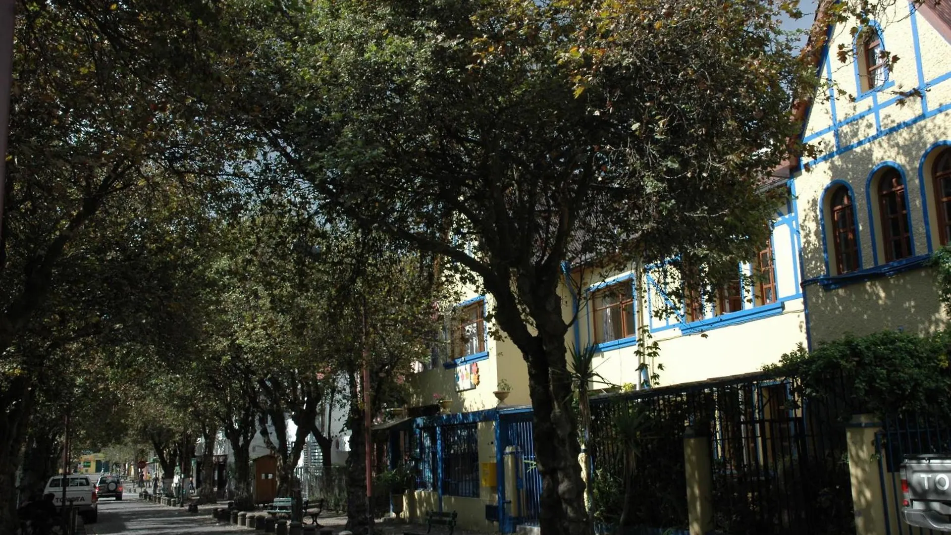 Hostal Posada del Maple Quito 0*,  Ecuador
